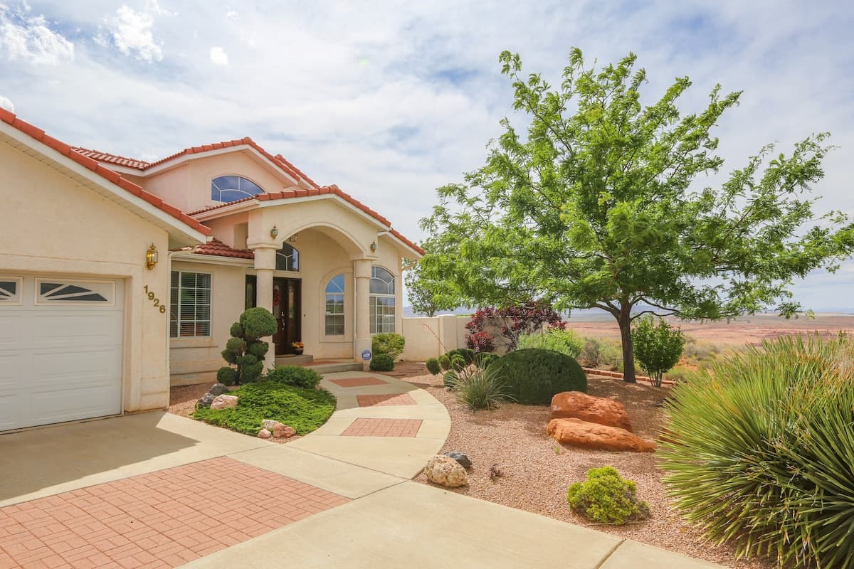 Luxury - Pool & Spa, 7 Bd. 4 Bth 4300 sq ft VIEWS! photo 5