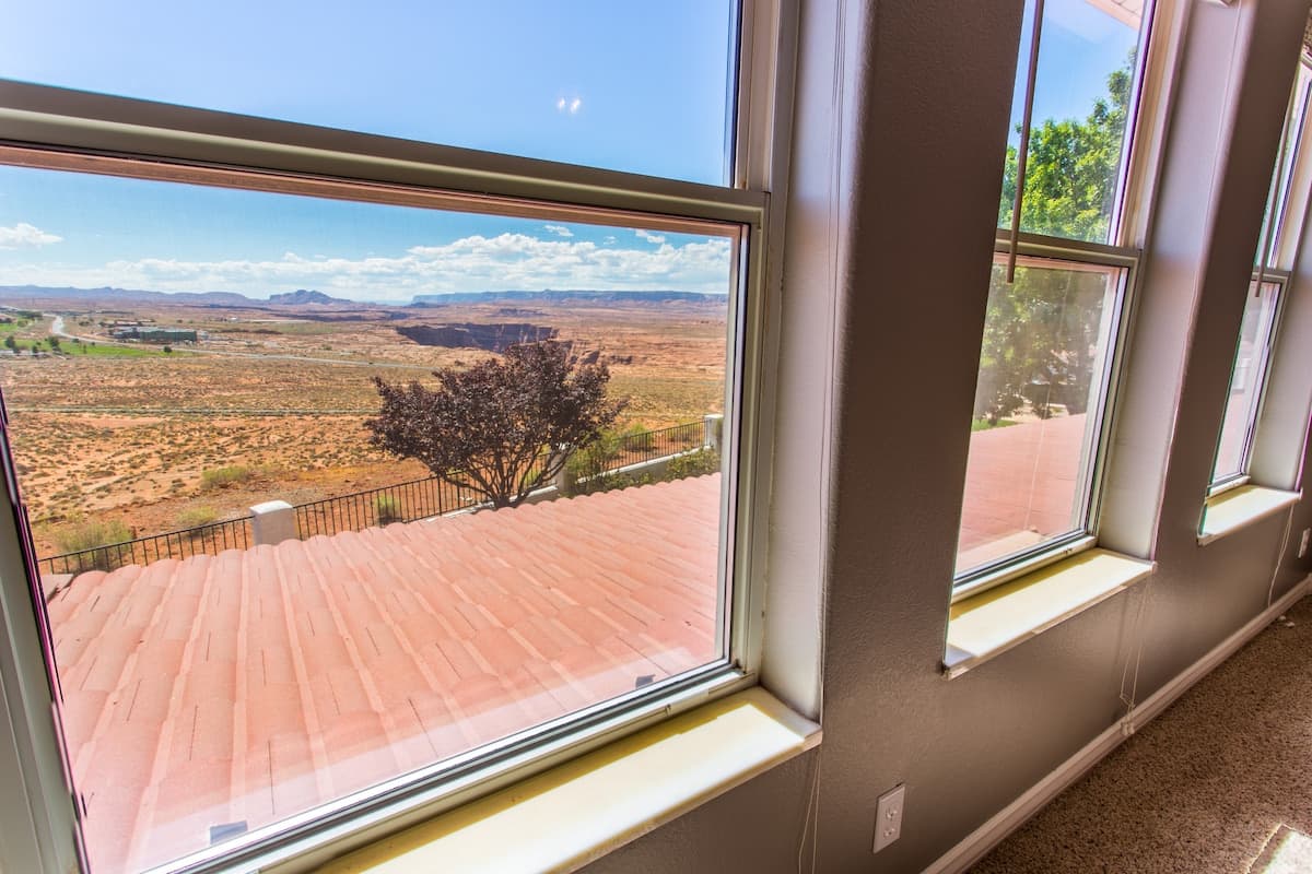 Luxury - Pool & Spa, 7 Bd. 4 Bth 4300 sq ft VIEWS! photo 6
